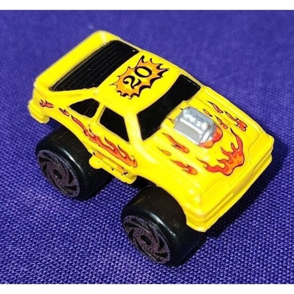 1987 Road Champs Micro Machines Big Wheels Mini Monster Wheels Yellow Vintage 1 - Picture 1 of 7